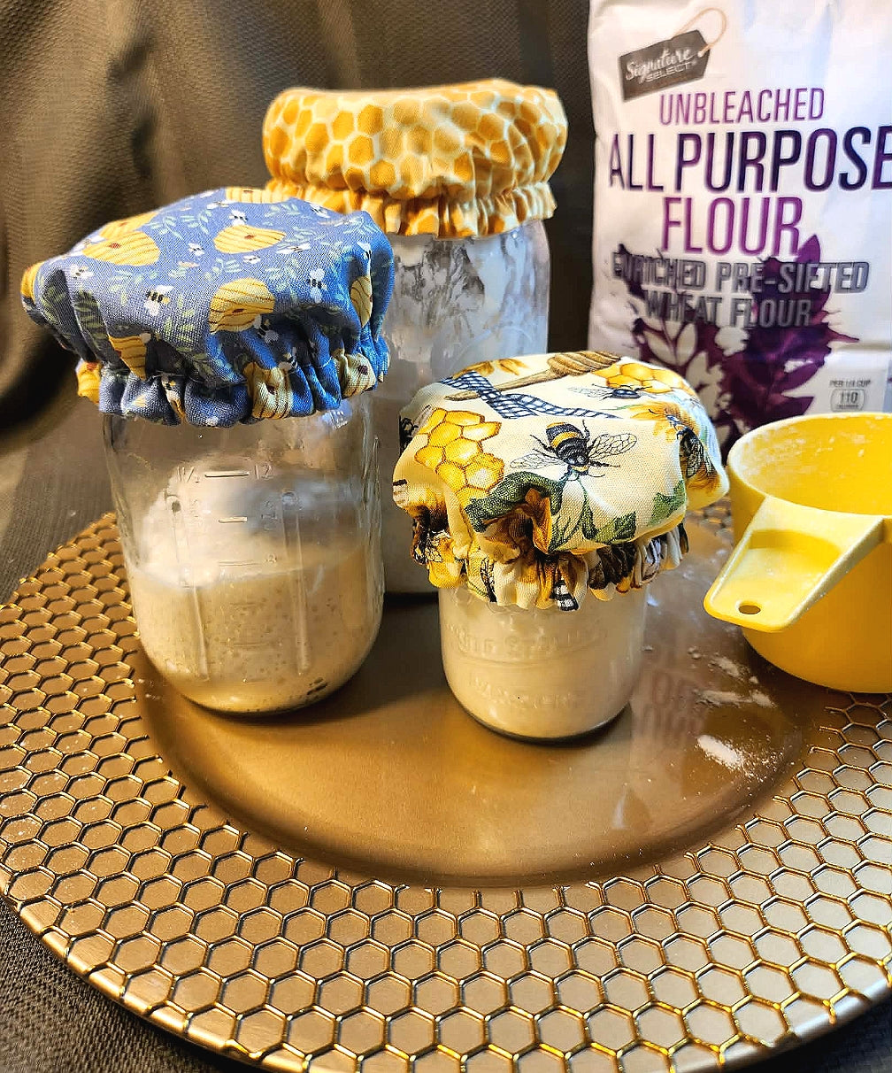 Jar Bonnet-Sweet Bee